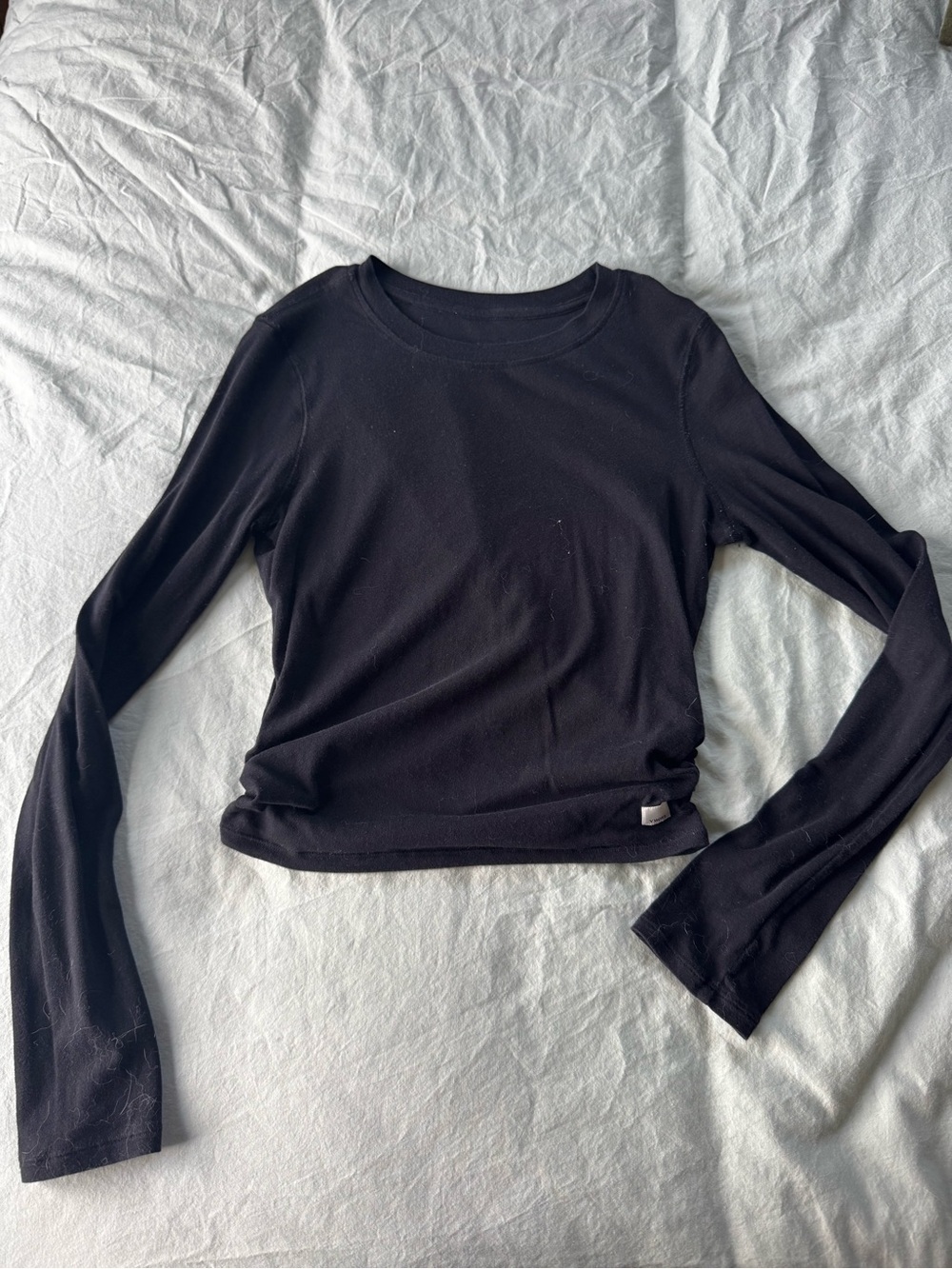 Vuori Black Long Sleeve Ruched Side Top Size M